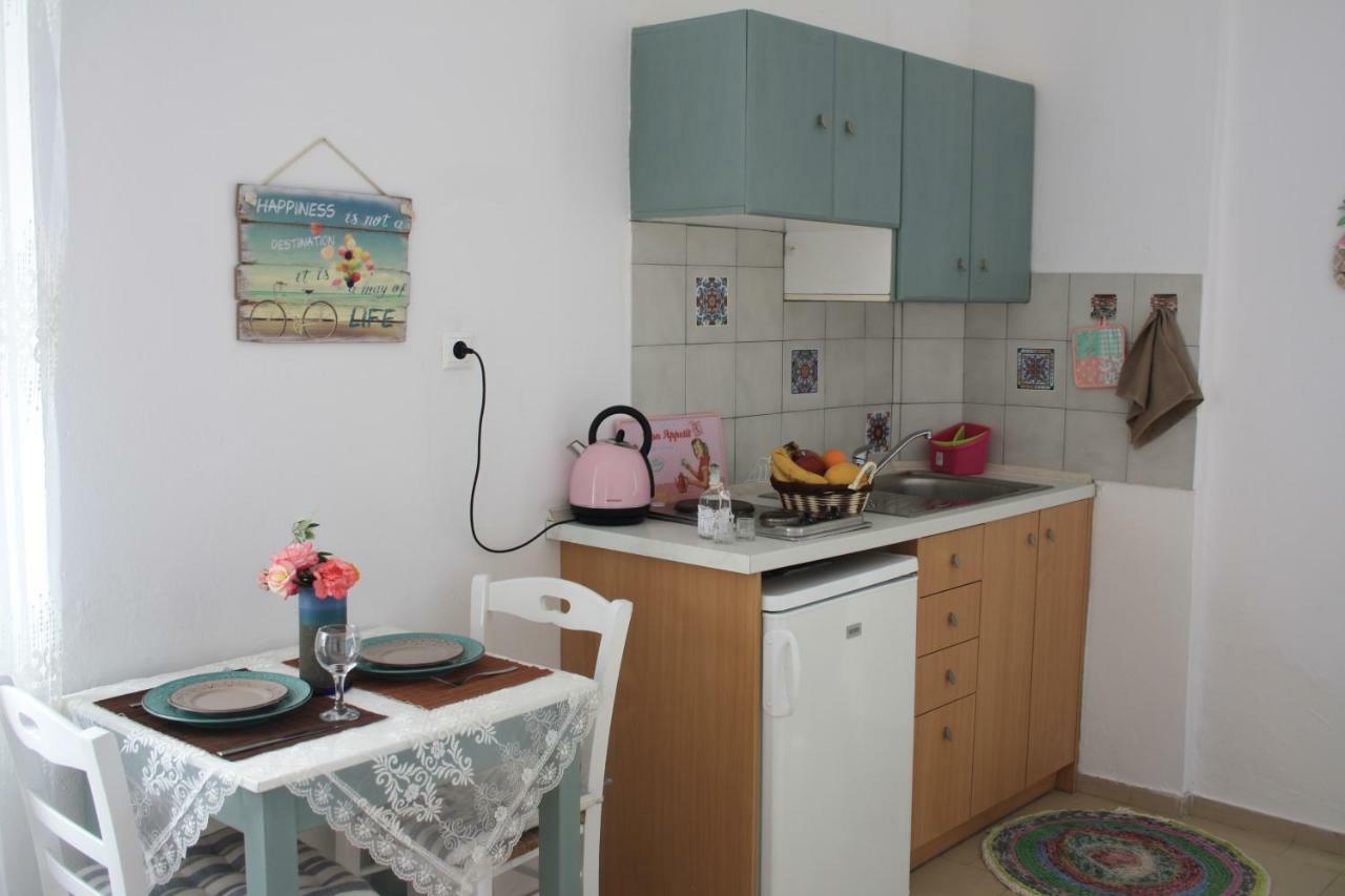 Romantic Apartment Аделианос Кампос Екстериор снимка